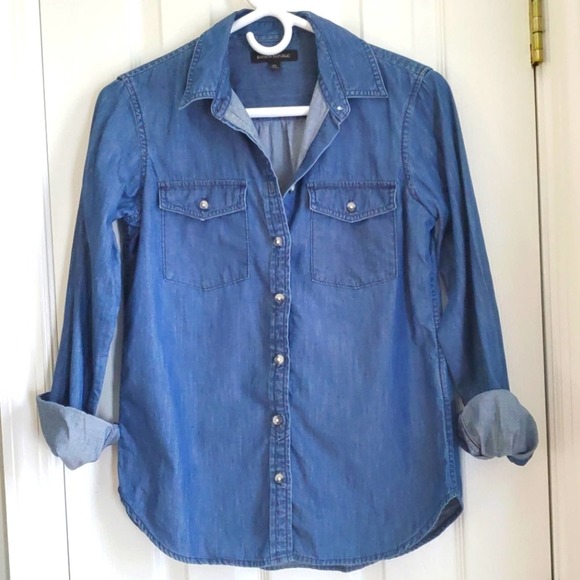 Banana Republic Chambray Shirt Size XS - Picture 1 of 5